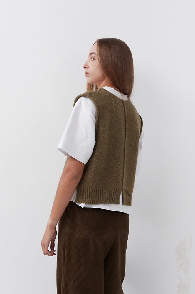 Камізелька вовна оливка меланж (КА 96)